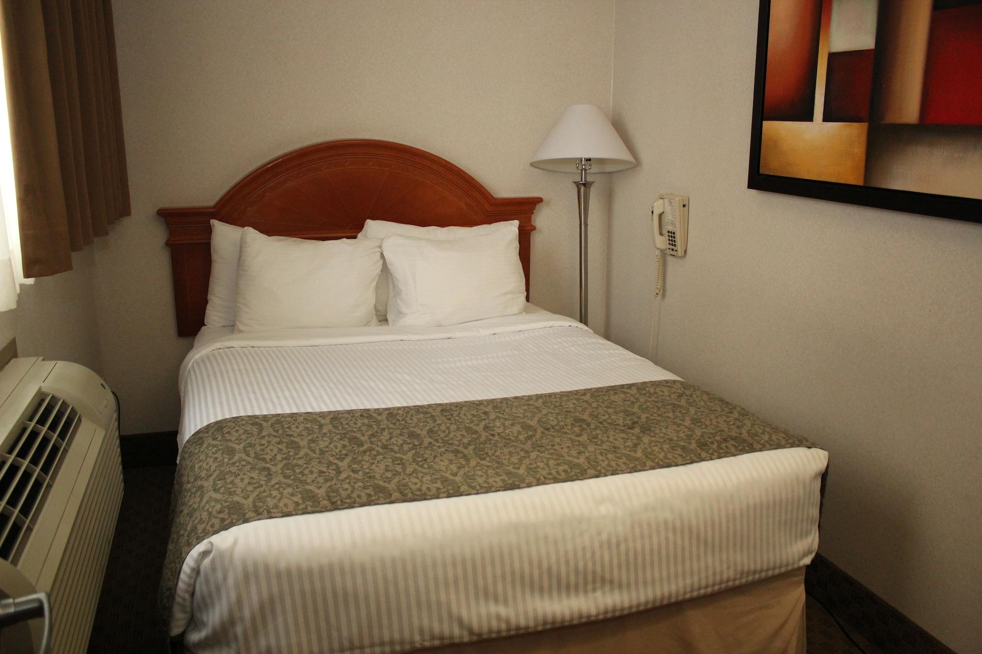 Ramada By Wyndham Edmonton South Hotell Eksteriør bilde