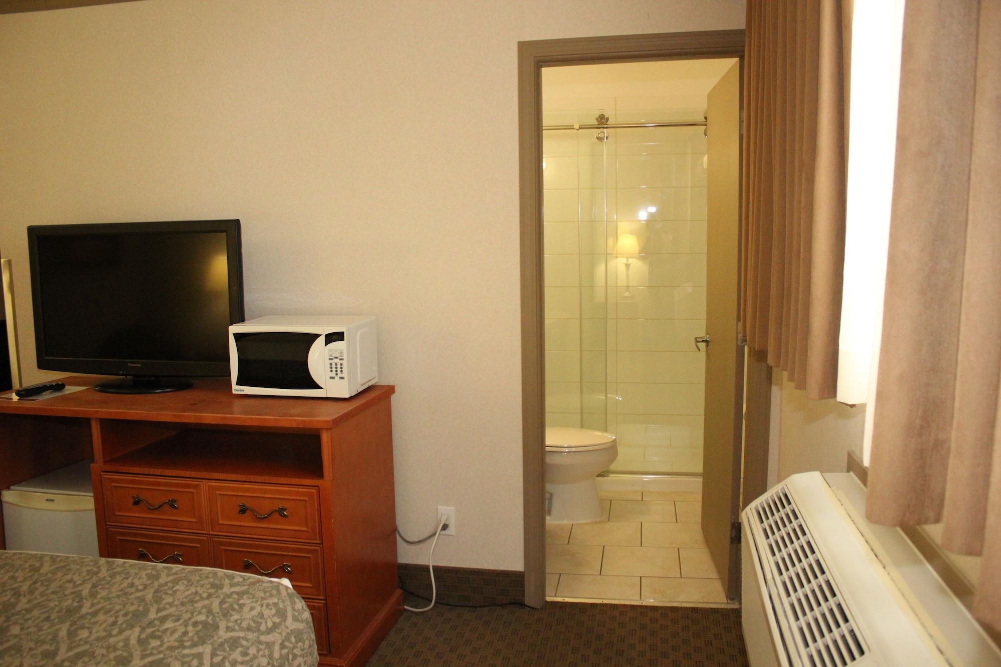 Ramada By Wyndham Edmonton South Hotell Eksteriør bilde