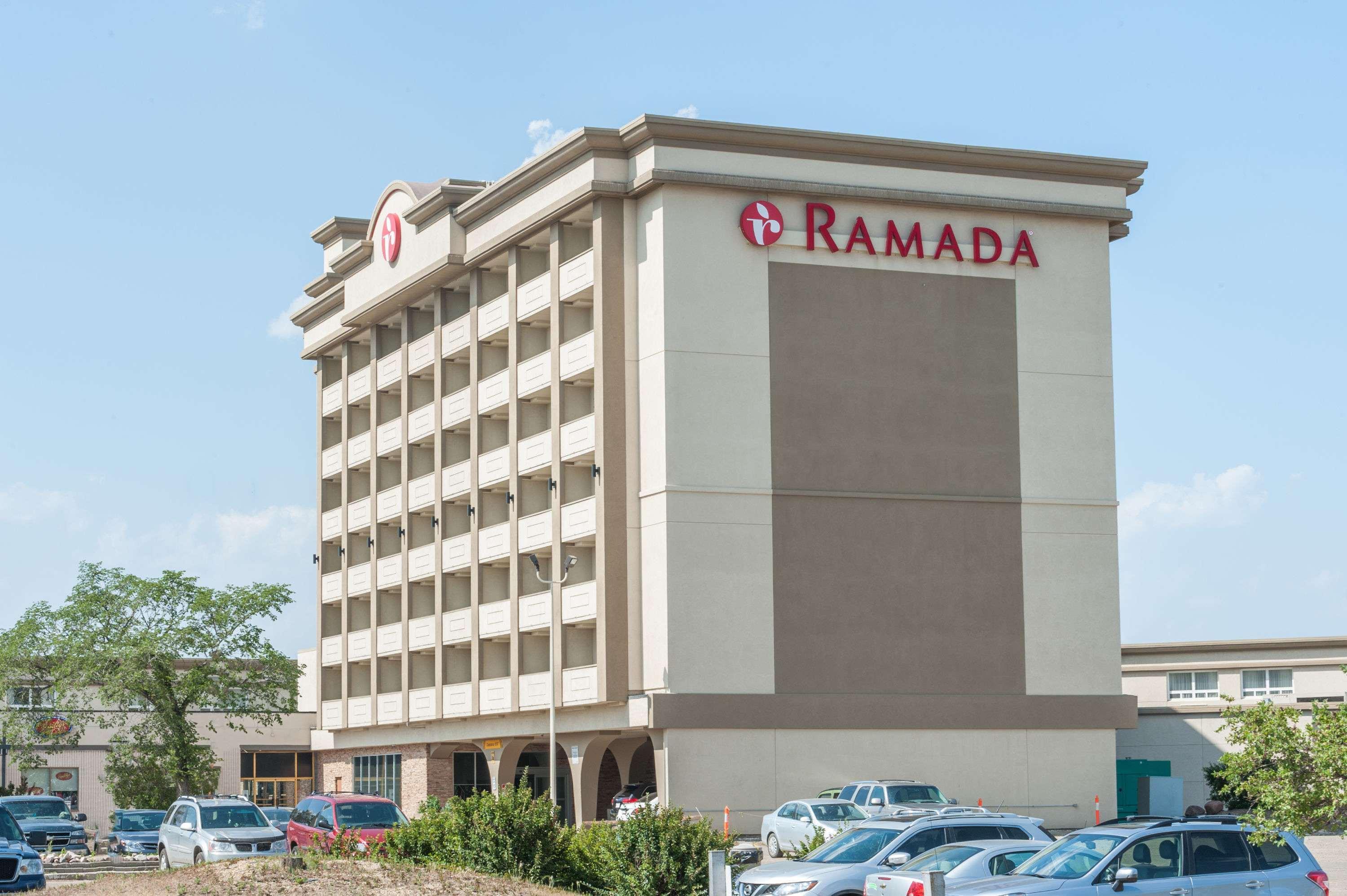 Ramada By Wyndham Edmonton South Hotell Eksteriør bilde