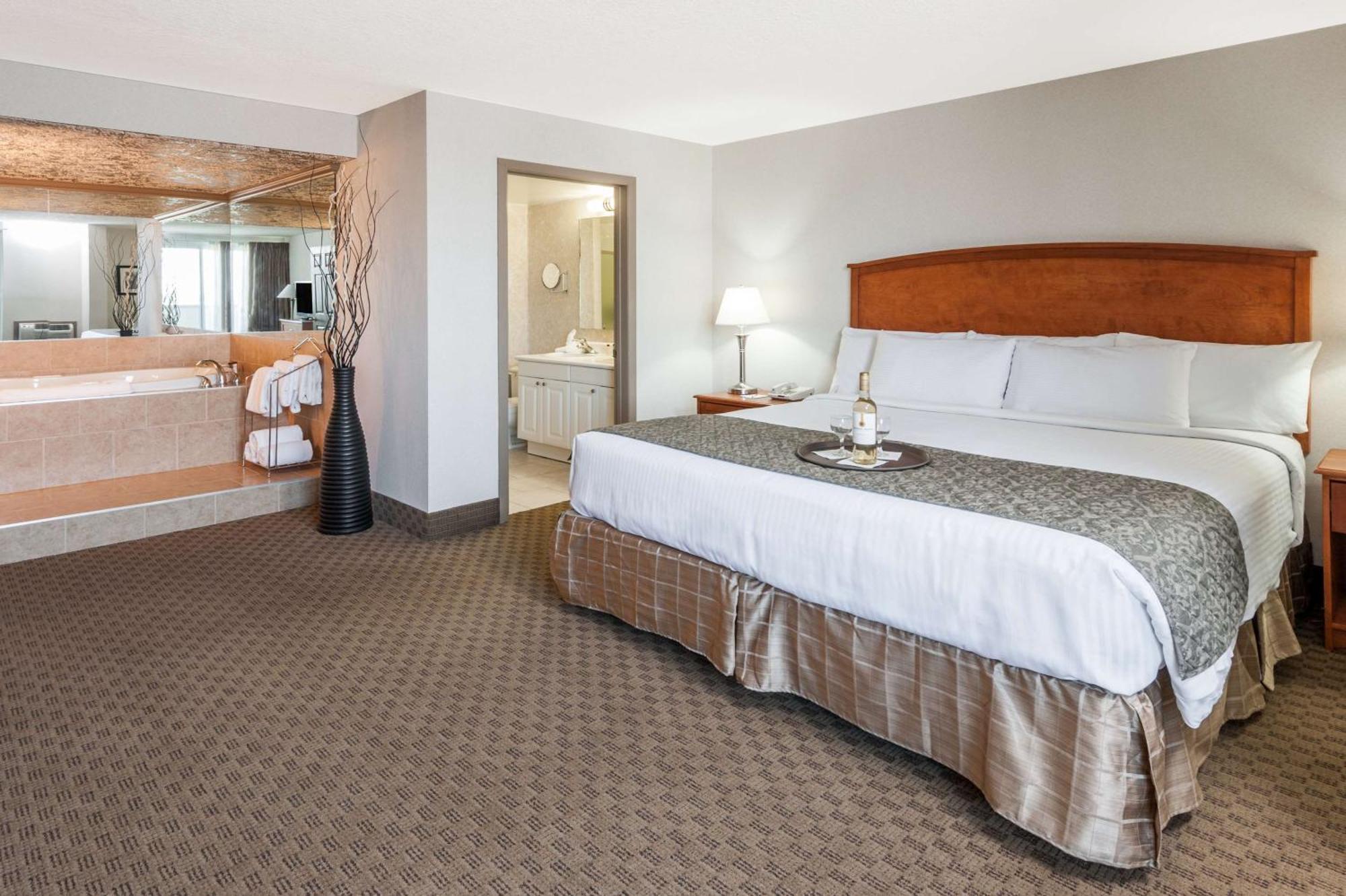 Ramada By Wyndham Edmonton South Hotell Eksteriør bilde