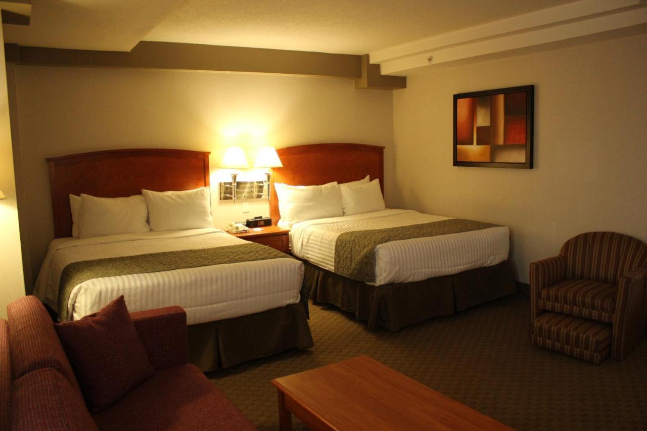 Ramada By Wyndham Edmonton South Hotell Eksteriør bilde