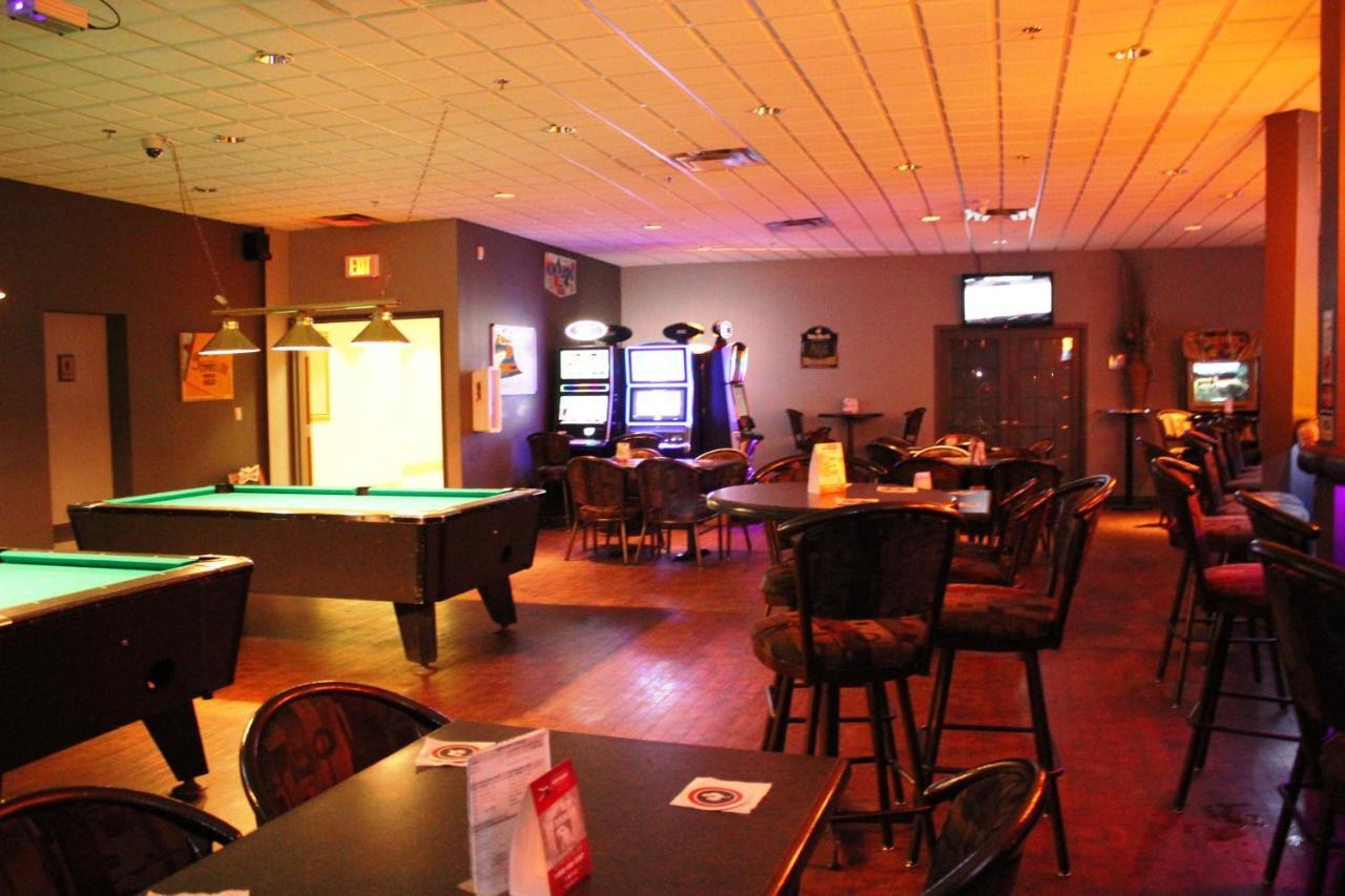 Ramada By Wyndham Edmonton South Hotell Eksteriør bilde